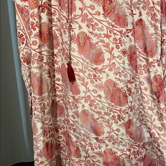 Chic Pink Floral Maxi Dress - Picture 6 of 13